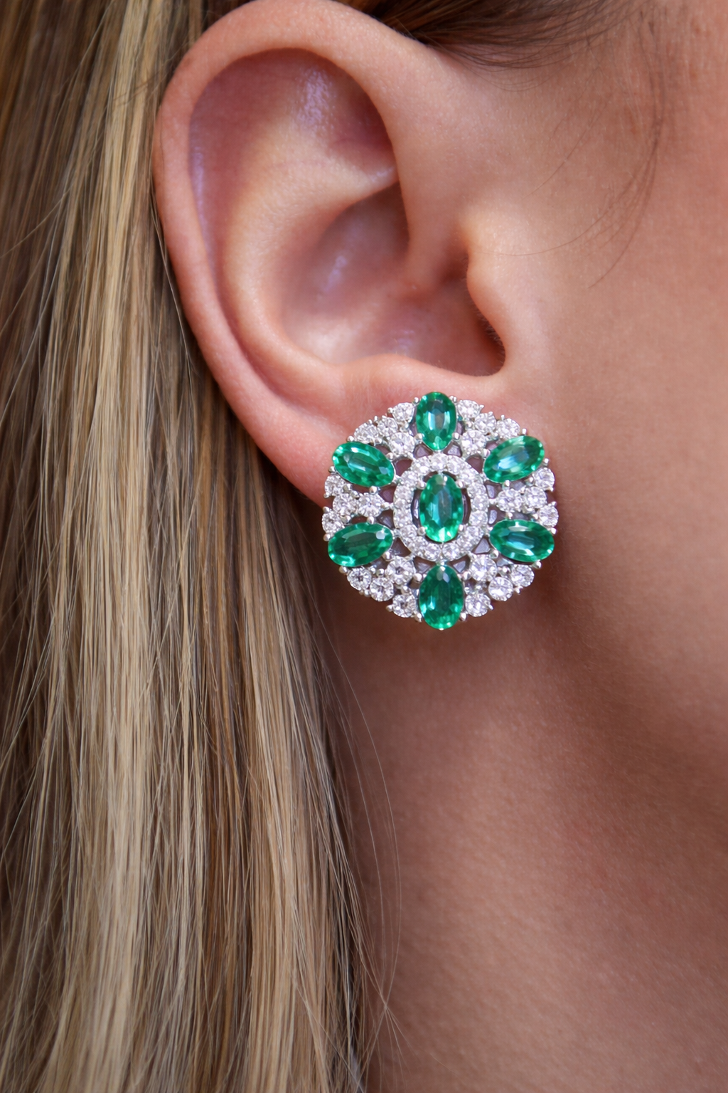 4.33ct Diamond Emerald 18K Gold Cluster Earrings
