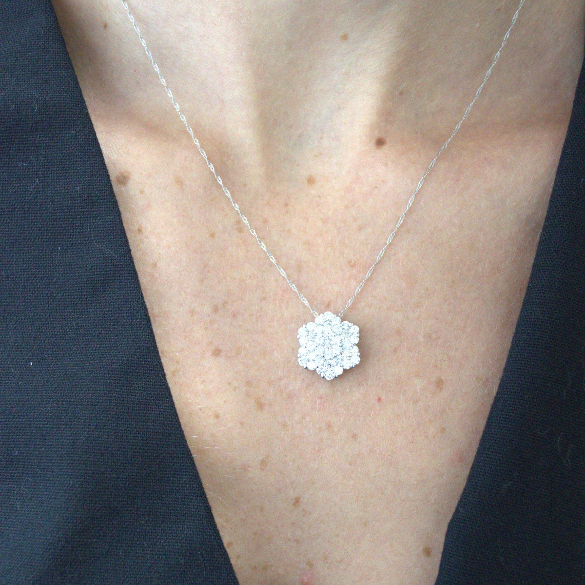 2.00ct Diamond 18K Gold Pave Flower Pendant Chain Necklace