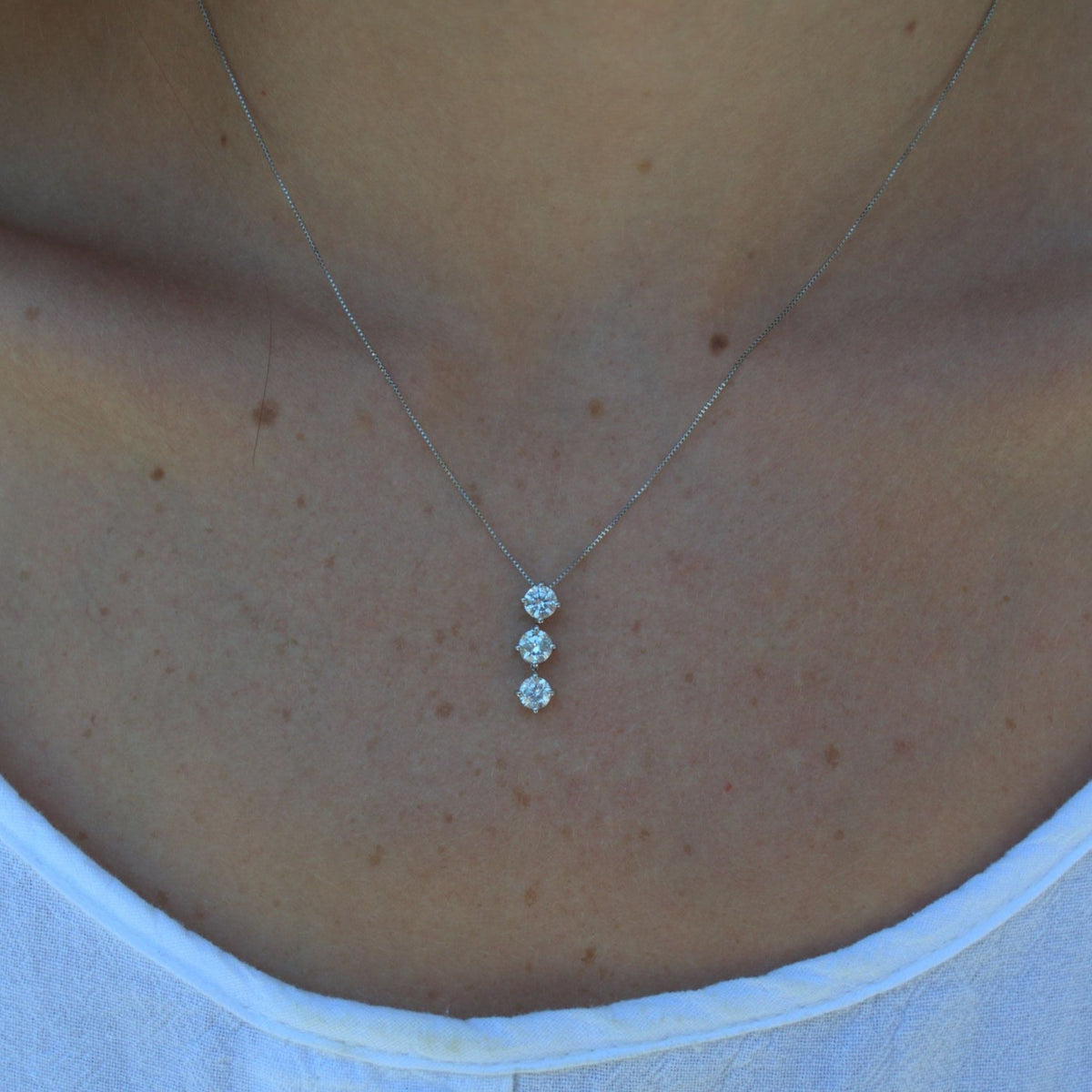 1.00ct Diamond Platinum Three Stone Pendant Chain Necklace
