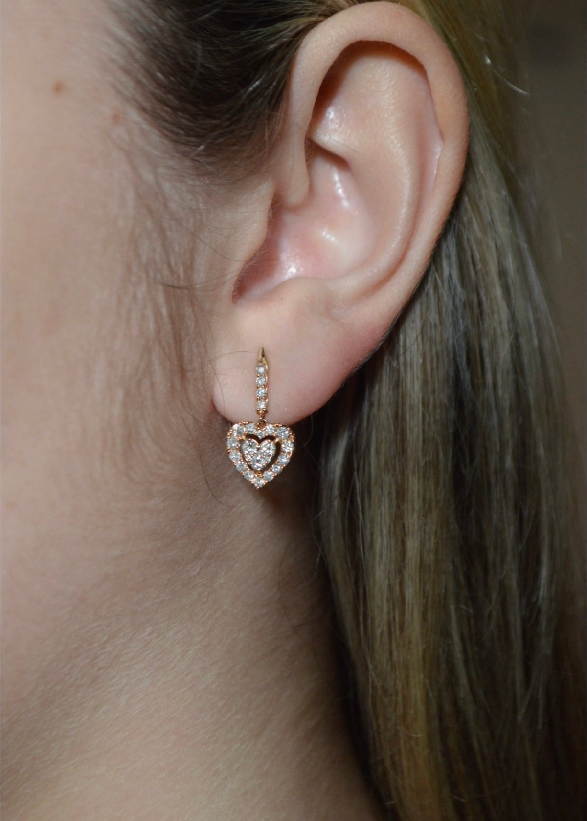 1.0ct Diamond 18K Gold Heart Dangle Earring