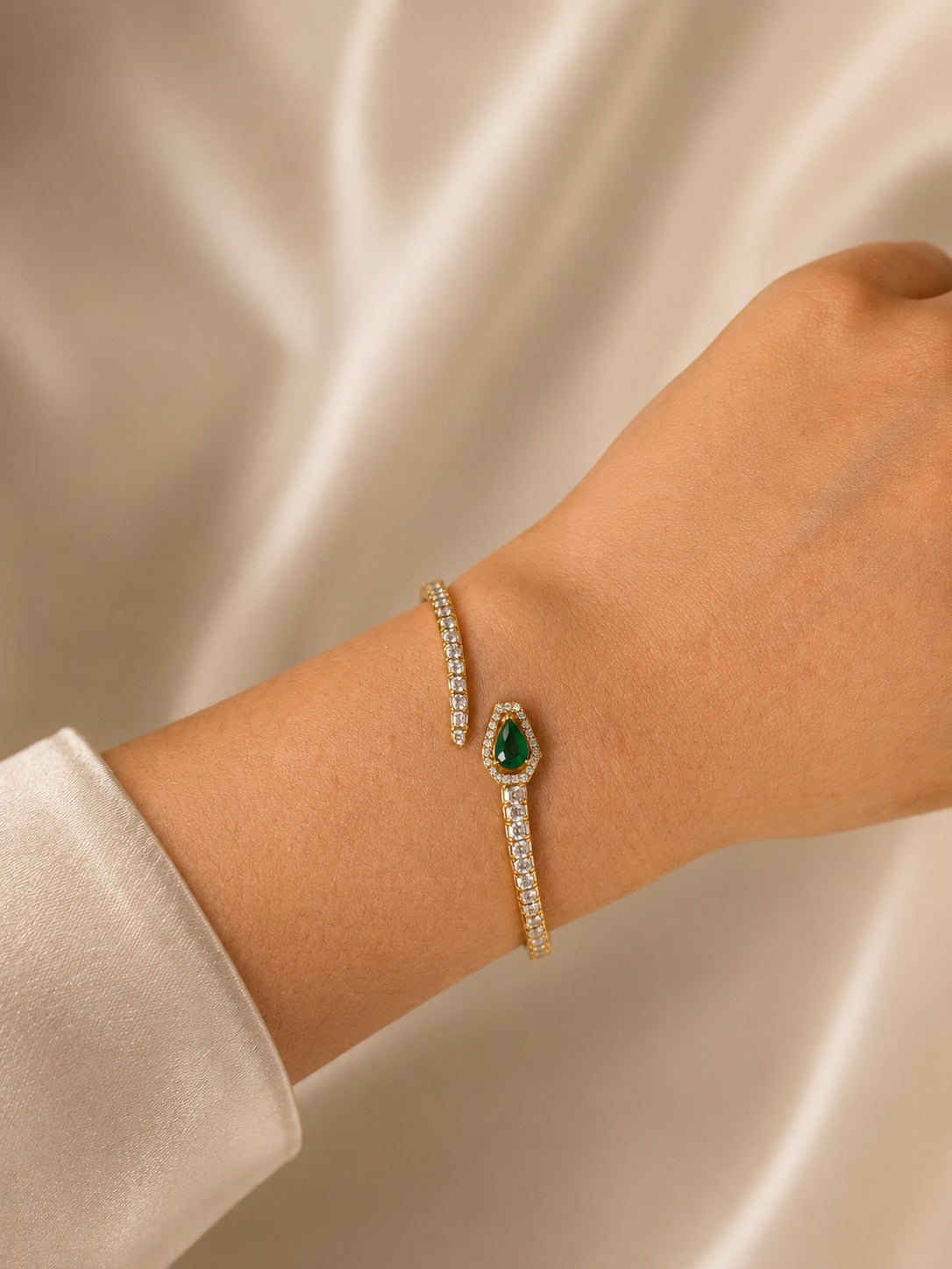 2.13ct Diamond Emerald 14K Gold Snake Cuff Bracelet
