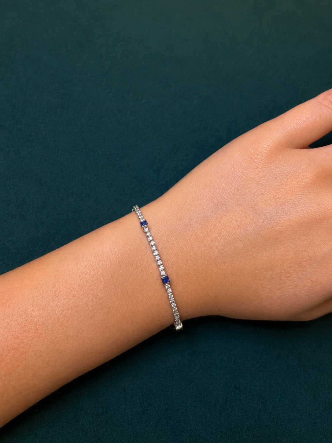 1.17ct Blue Sapphire Diamond 14K Gold Flexible Bangle Bracelet